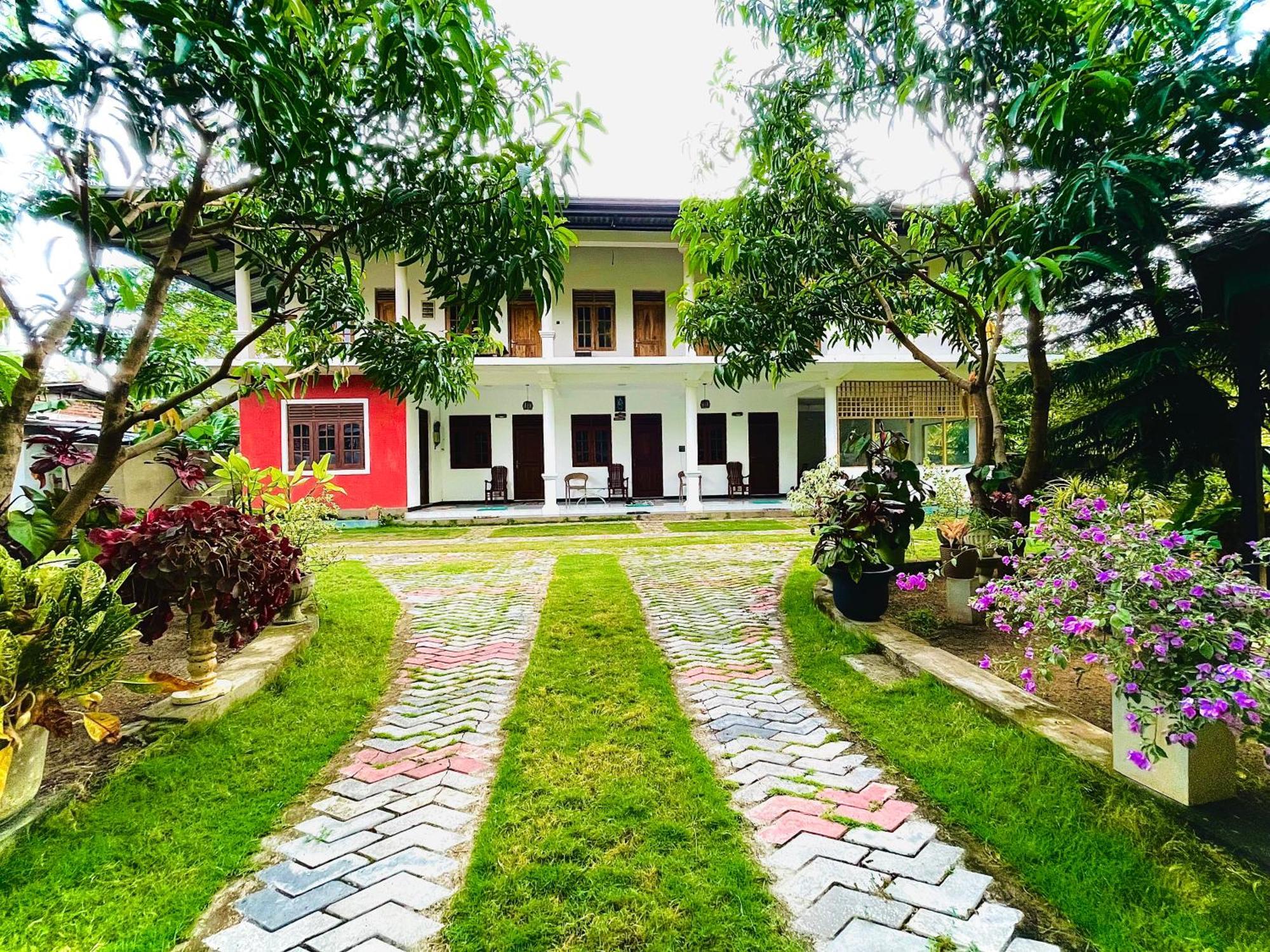 Geethani Tourist Home Polonnaruwa Zewnętrze zdjęcie