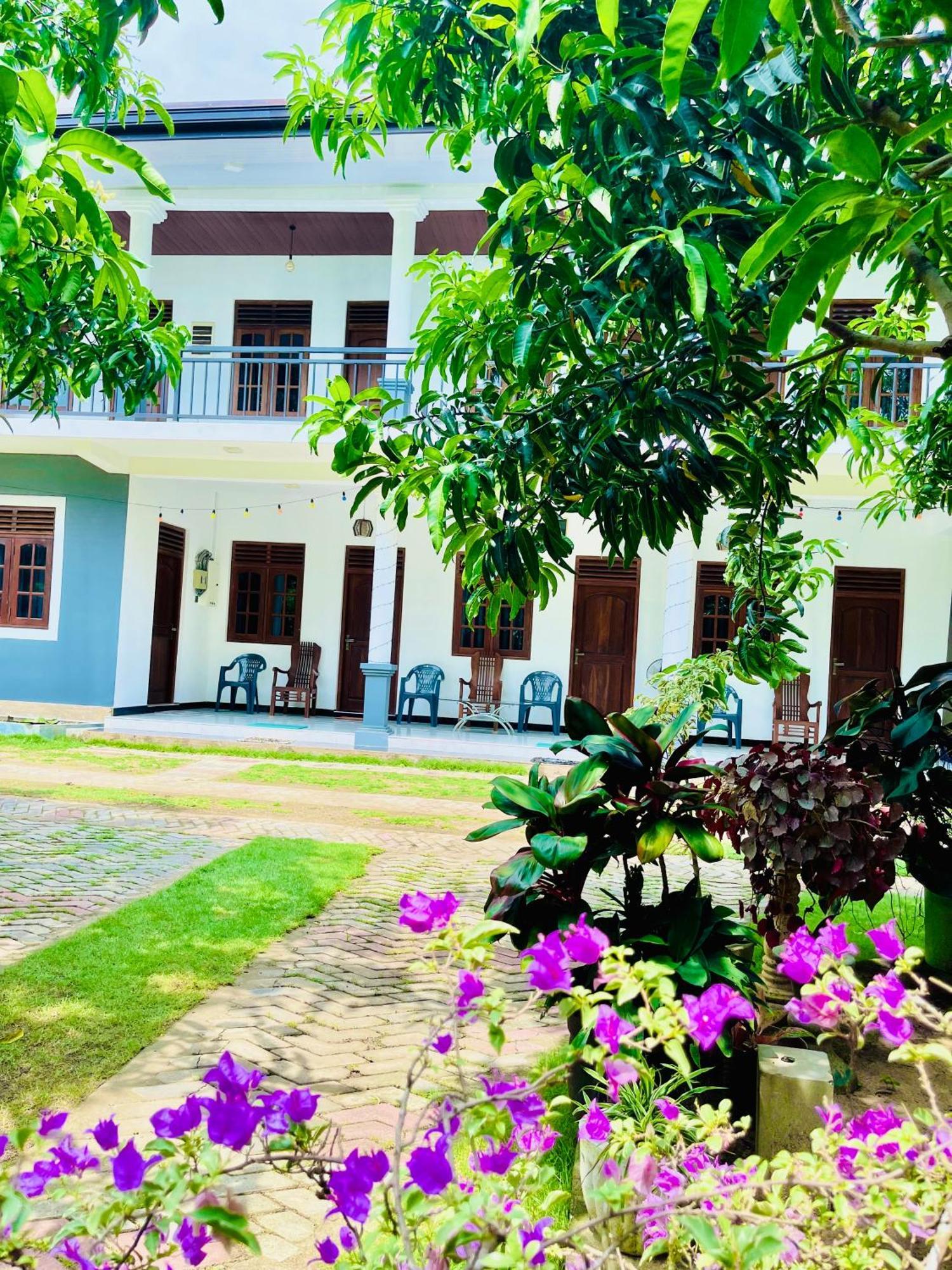 Geethani Tourist Home Polonnaruwa Zewnętrze zdjęcie